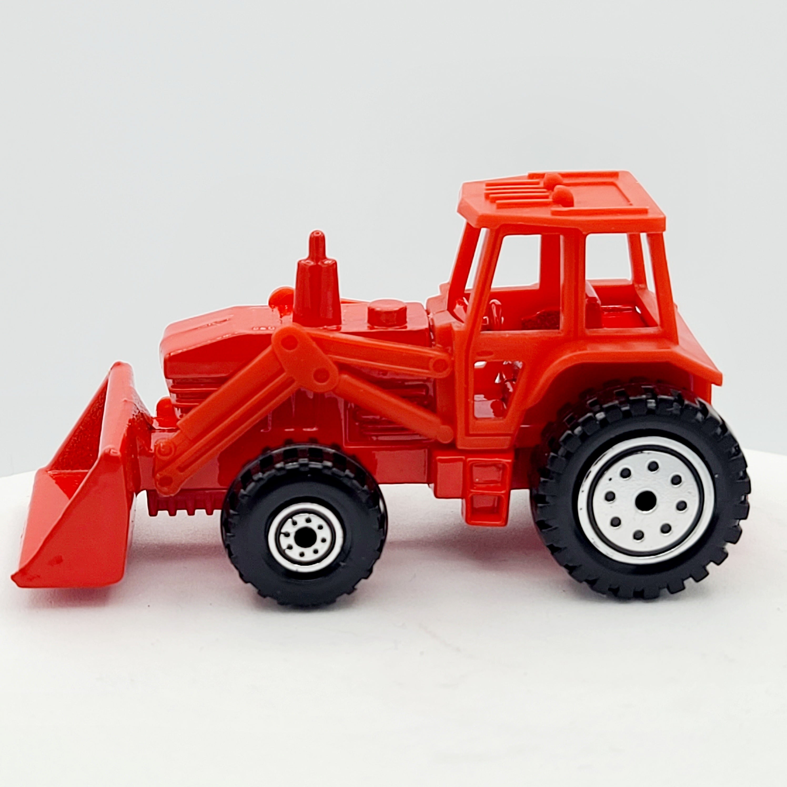 Hot Wheels Tractor Front Loader #145 (1993 HW Basic)
